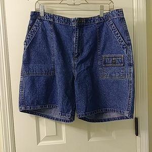 Relativity Denim Shorts Size 16